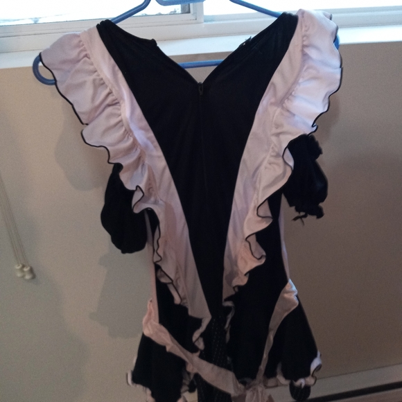 French maid costume - Picture 2 of 2